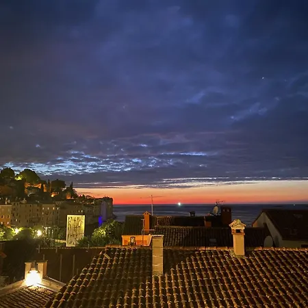 La Casa Di Lola Ρόβινι