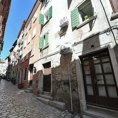 La Casa Di Lola Appartement